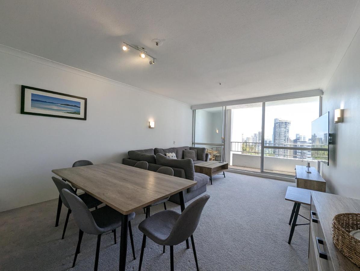โกลเดน เกท - วี แอคคอมมอเดท Apartment โกลด์โคสต์ ภายนอก รูปภาพ
