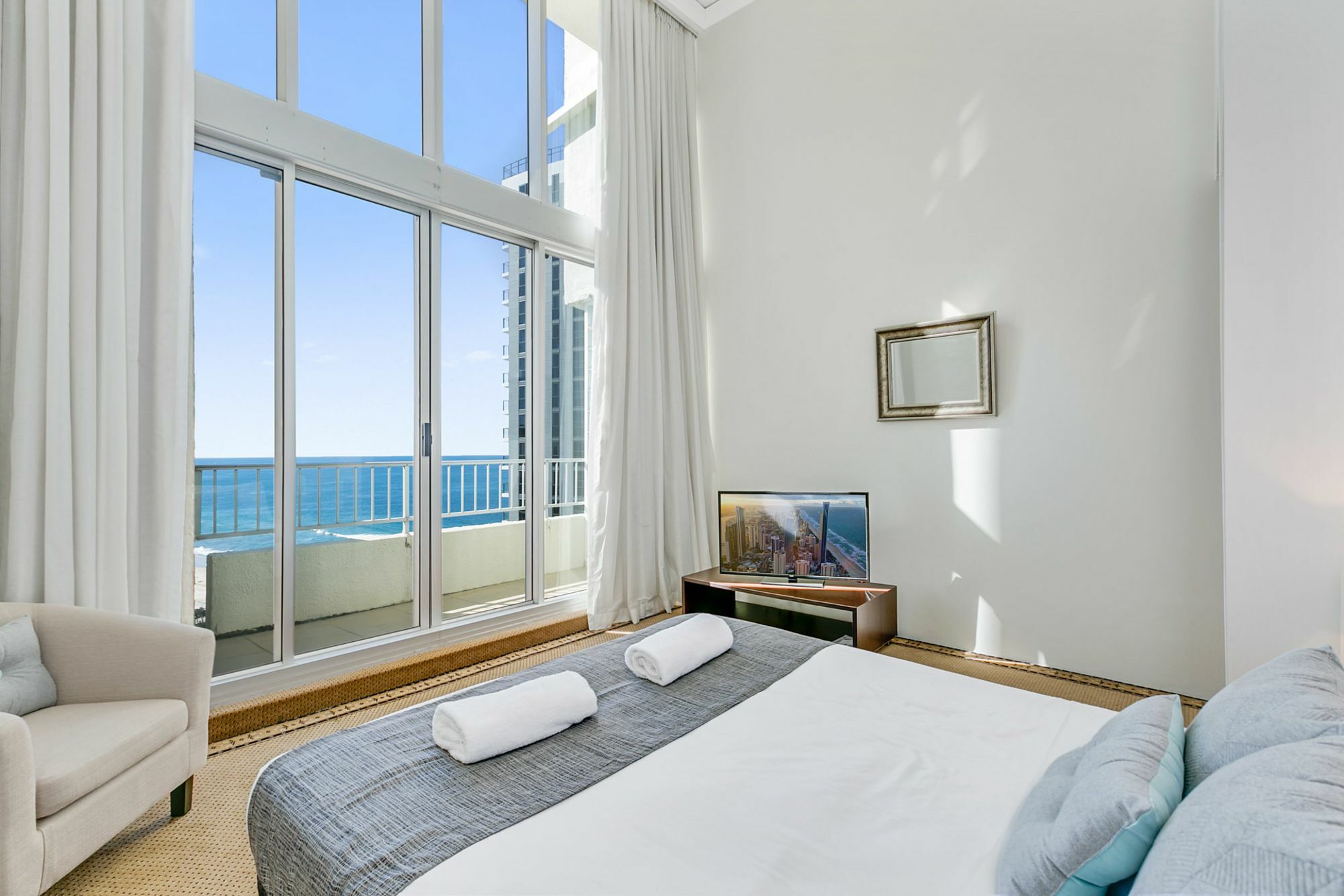 โกลเดน เกท - วี แอคคอมมอเดท Apartment โกลด์โคสต์ ภายนอก รูปภาพ
